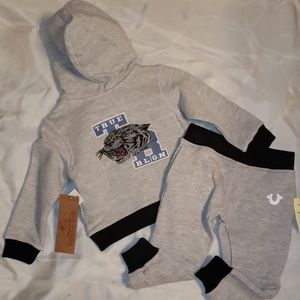 True religion boy sweatpants outfit